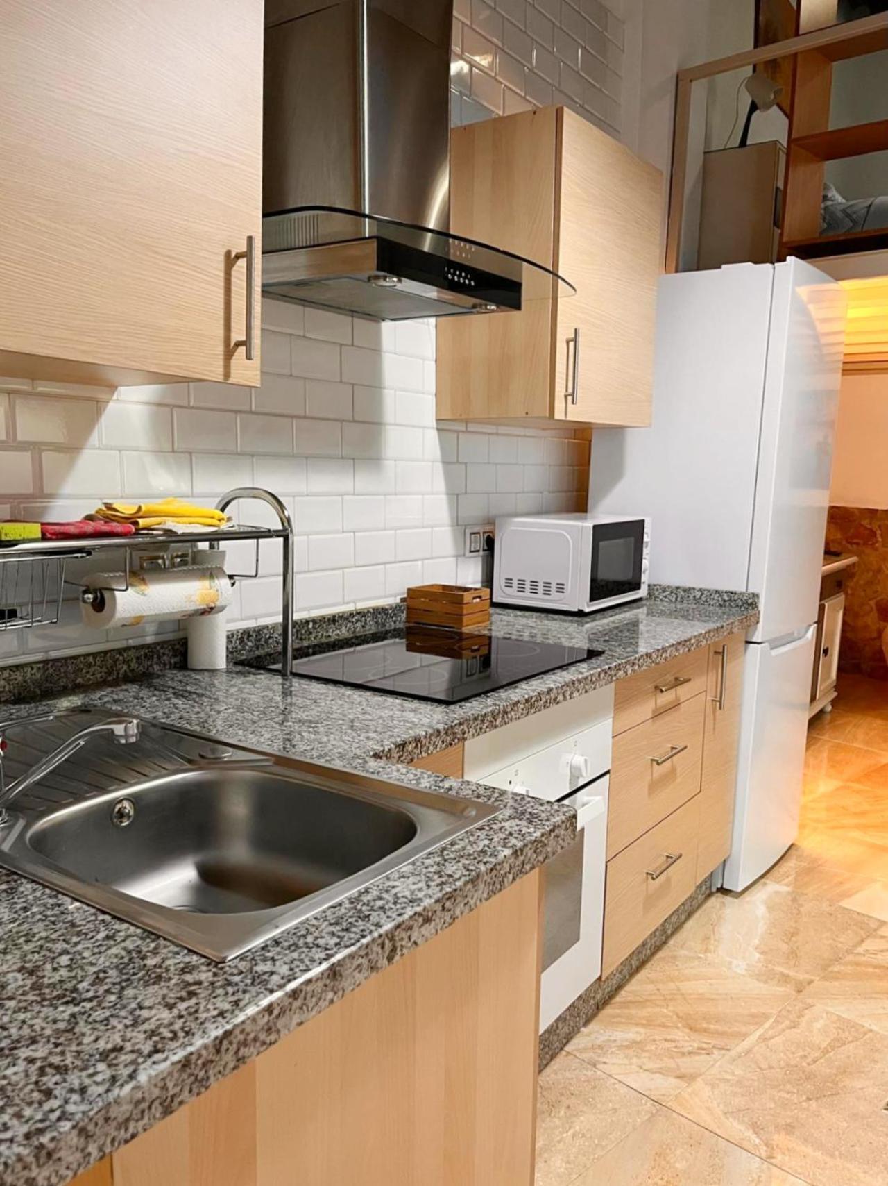 Inhome Central Studio Montilla Exterior foto